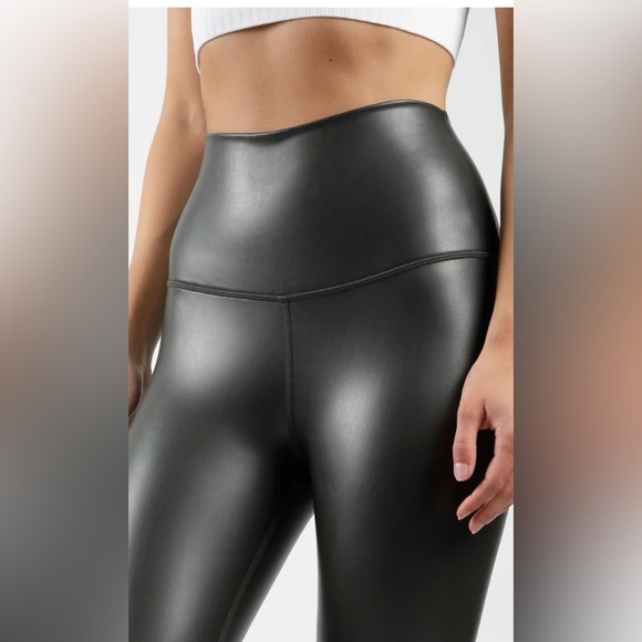 90 Degree by Reflex faux leather leggings - Picture 3 of 8